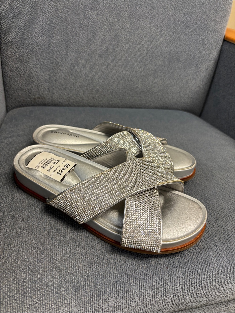 NWT Easy Spirit SEJUDYs Glittering Silver Slip On Sandals Criss Cross Straps 8.5 - Picture 2 of 16